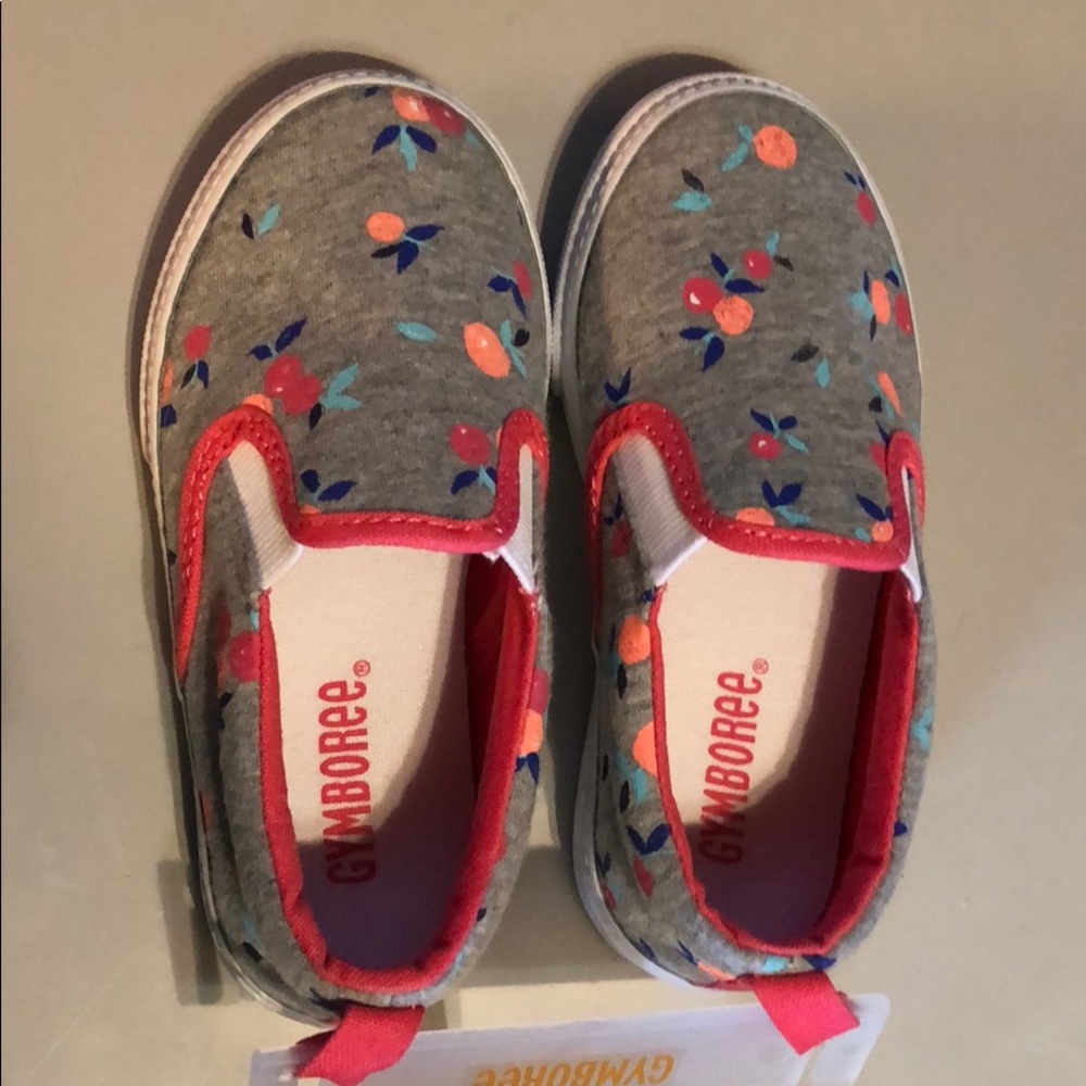 Kids slip on shoes